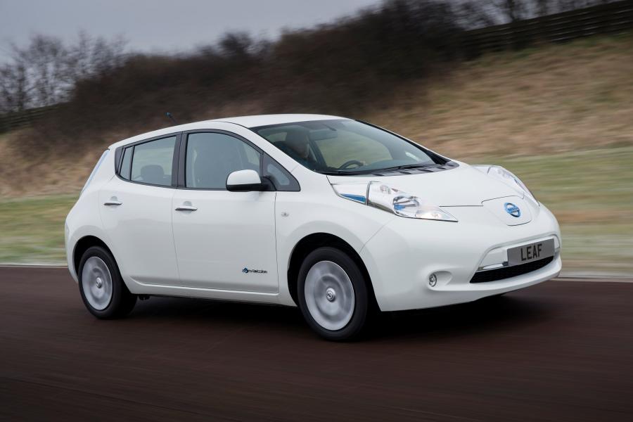  Nissan Leaf 2013 года  (фото 46 из 63)